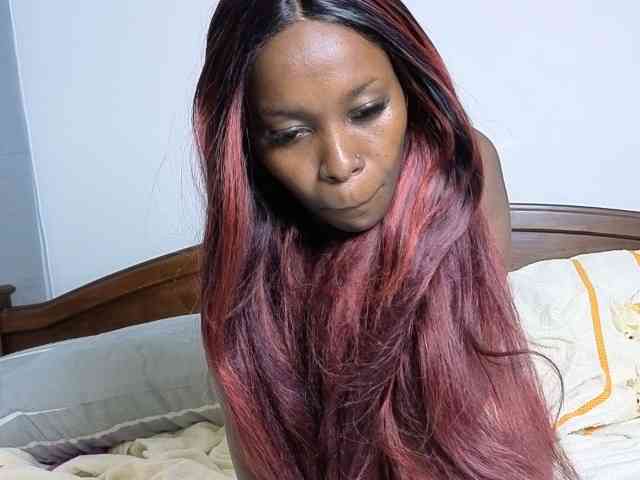 BlackWhitelover691 webcam