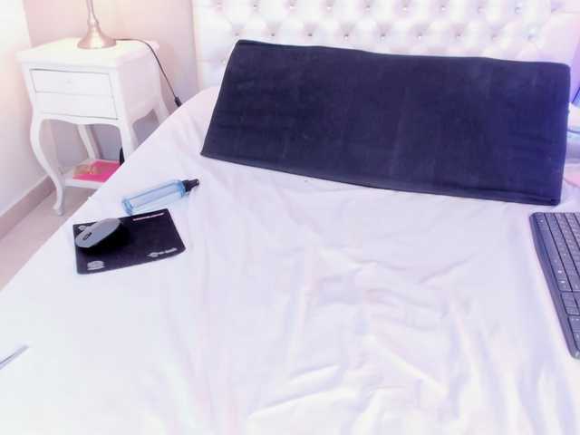 Mature-squiirt live cam on BongaCams