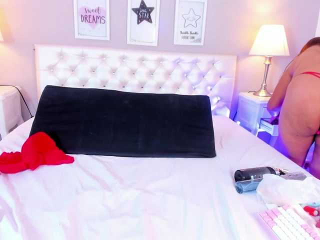 Mature-squiirt live webcam show