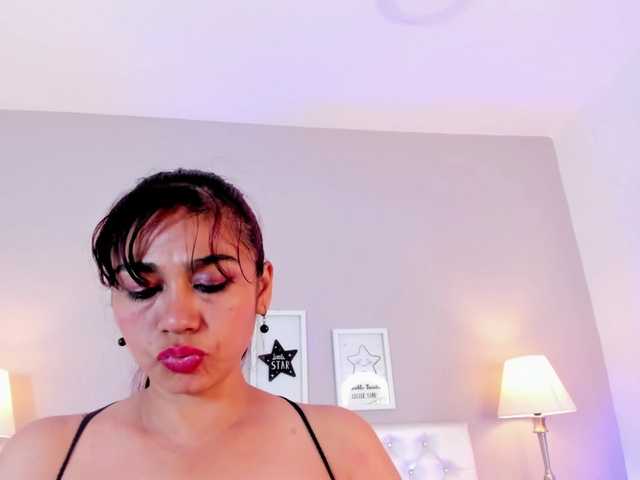 Mature-squiirt live cam on BongaCams