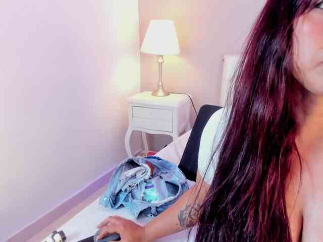 Mature-squiirt webcam