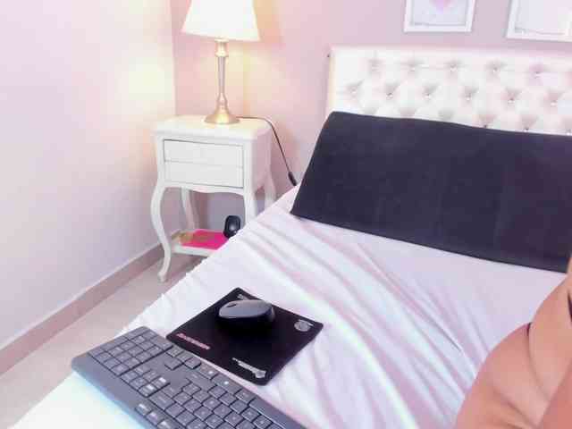 Mature-squiirt webcam