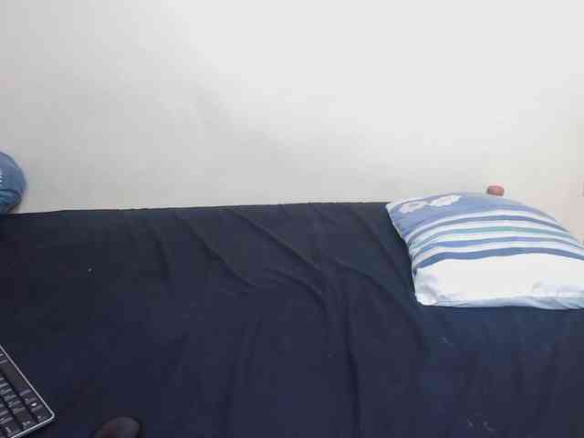 Gingerbabes webcam