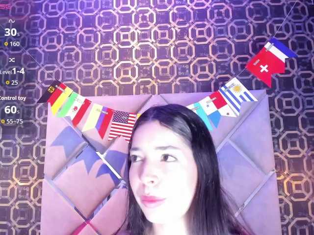 PaigeThorne live cam on BongaCams