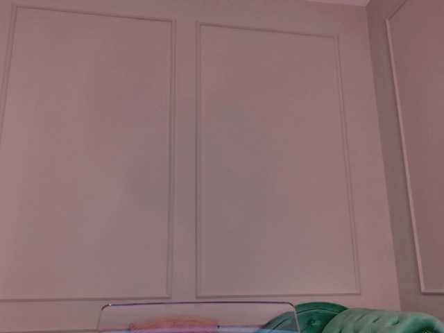Evaathorn live cam on BongaCams