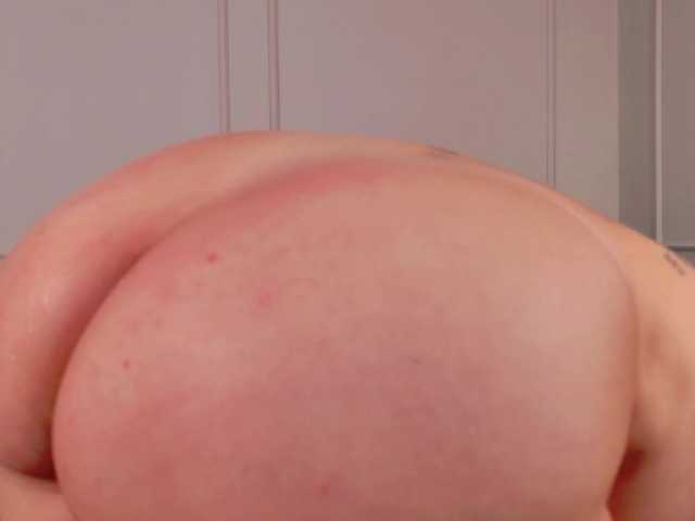 Evaathorn live cam on BongaCams