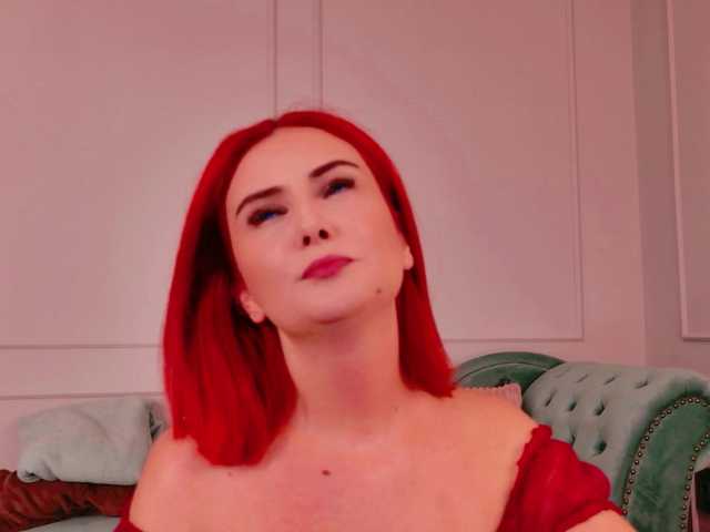 Evaathorn live cam on BongaCams