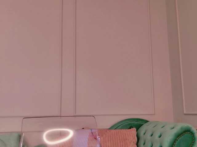 Evaathorn live webcam show