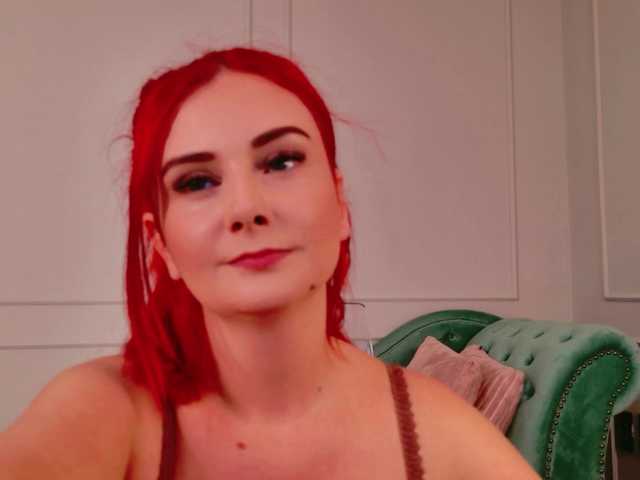 Evaathorn live cam on BongaCams