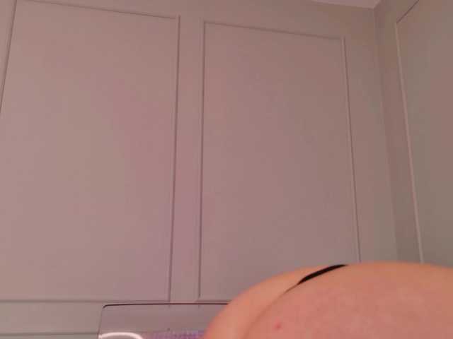 Evaathorn live cam on BongaCams
