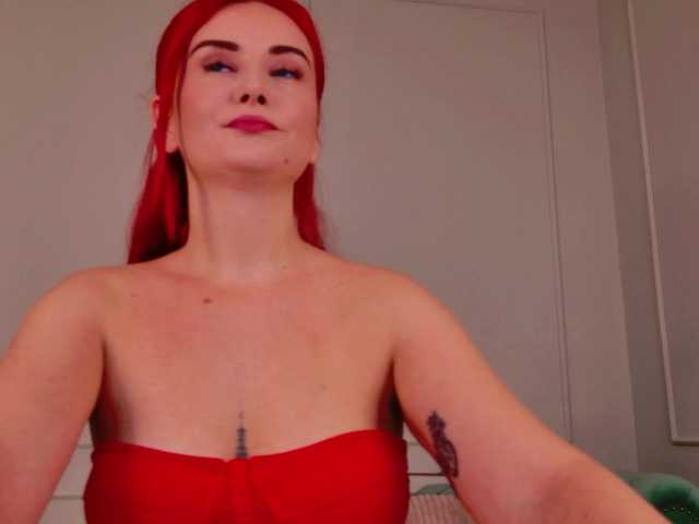Evaathorn live cam on BongaCams