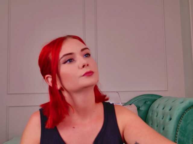 Evaathorn live cam on BongaCams