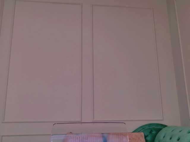 Evaathorn live cam on BongaCams