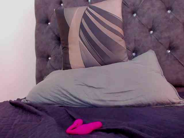 1Maximo Sex Cam Show