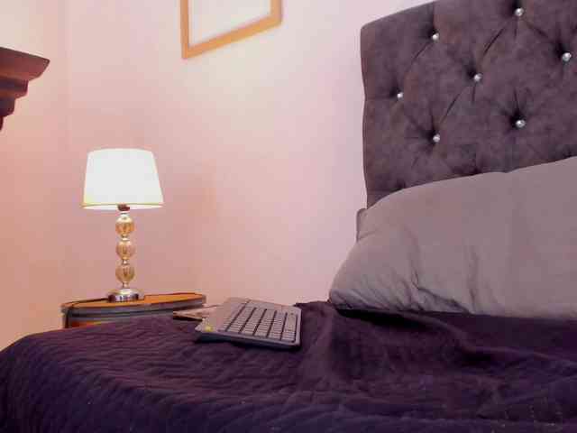 1Maximo Sex Cam Show