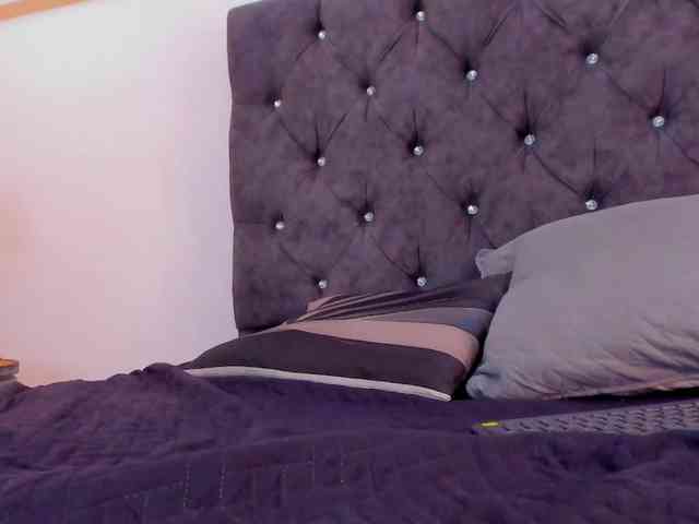 1Maximo Sex Cam Show