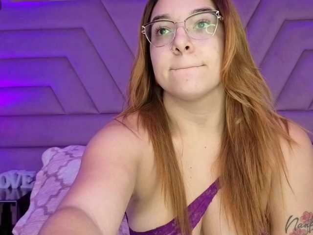 AliciaMiller live cam on BongaCams