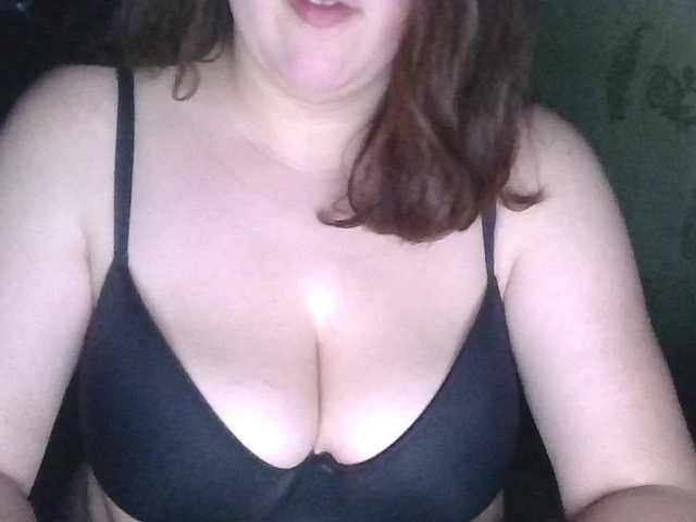 honeylipsss cam belle