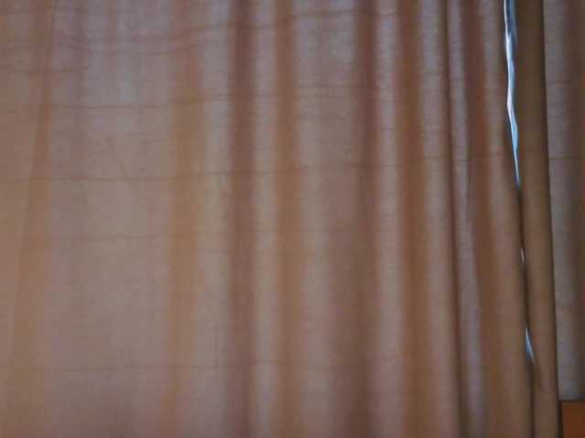 WhiteBerrry live cam on BongaCams