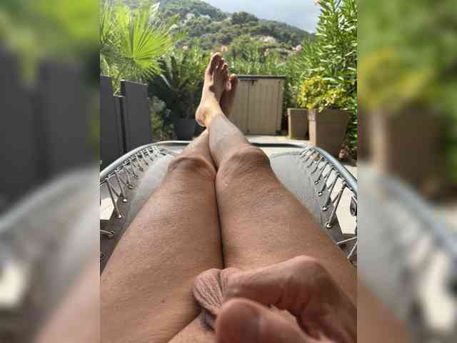 fil-0657 Live Webcam on BongaCams