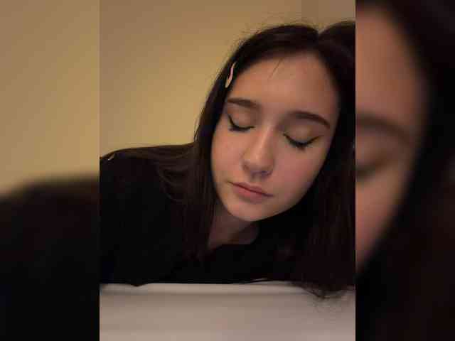 Medi_Nimf webcam
