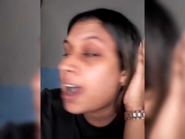 SexyCherri live cam on BongaCams