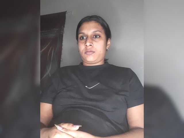 SexyCherri live cam on BongaCams