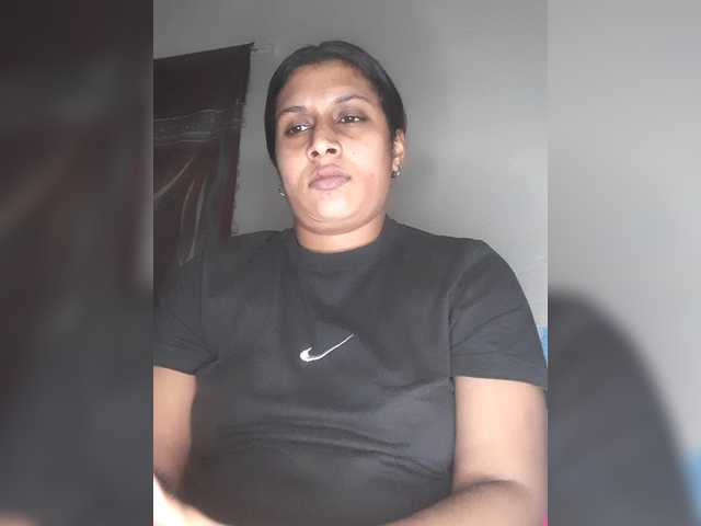 SexyCherri live cam on BongaCams