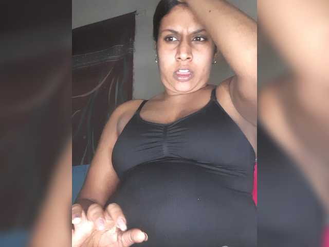 SexyCherri live cam on BongaCams