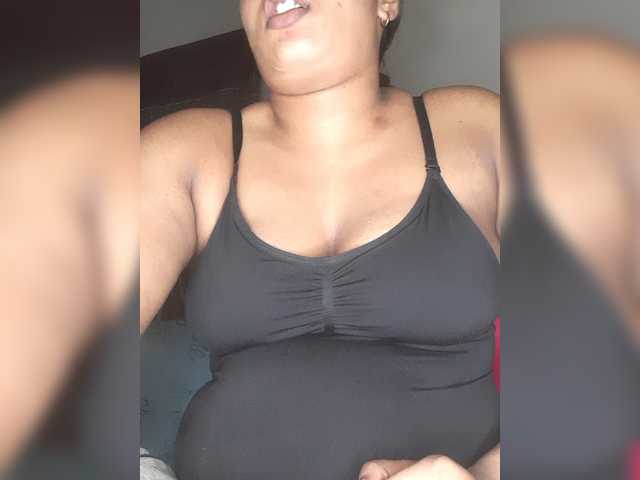 SexyCherri live cam on BongaCams