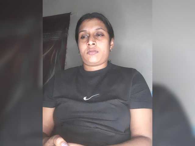 SexyCherri live cam on BongaCams