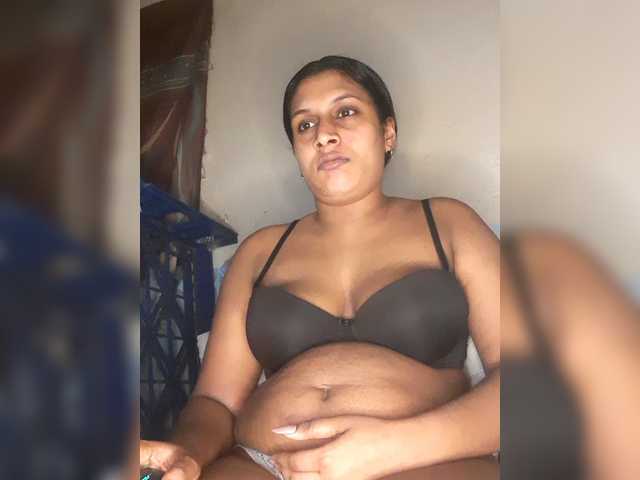 SexyCherri live cam on BongaCams