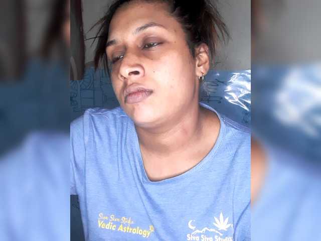 SexyCherri live cam on BongaCams