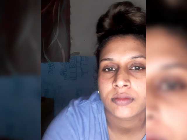 SexyCherri live cam on BongaCams
