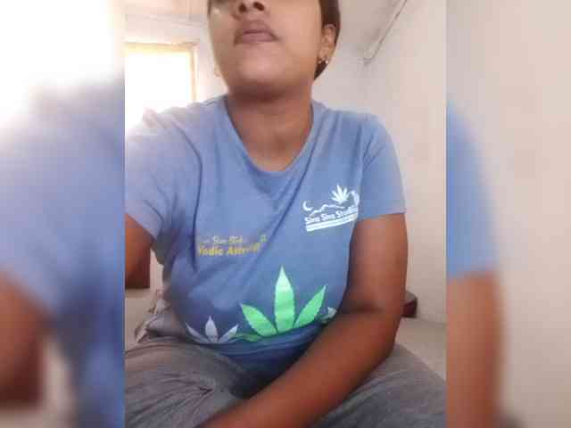 SexyCherri webcam
