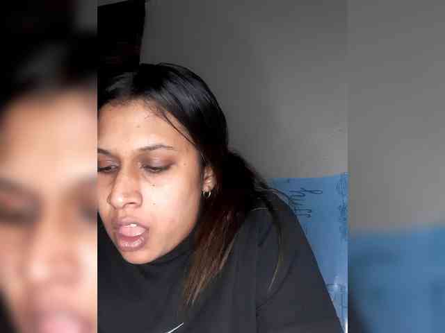 SexyCherri webcam