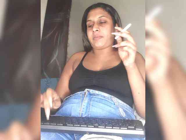 SexyCherri webcam