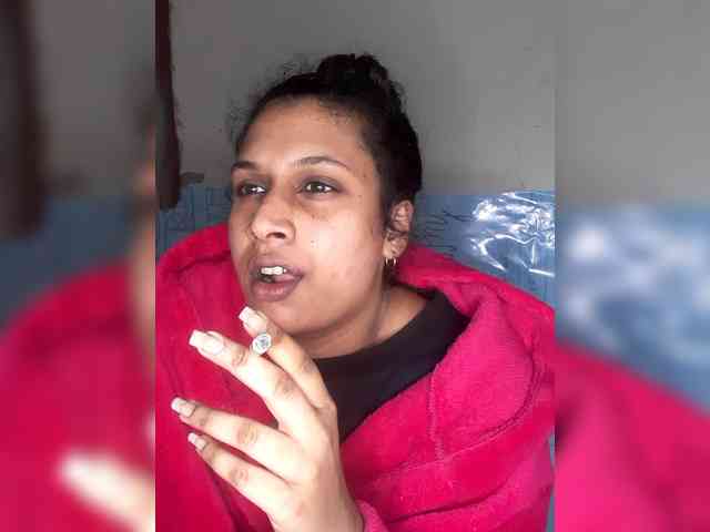 SexyCherri webcam