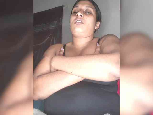 SexyCherri webcam