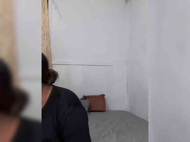 SexyCherri webcam