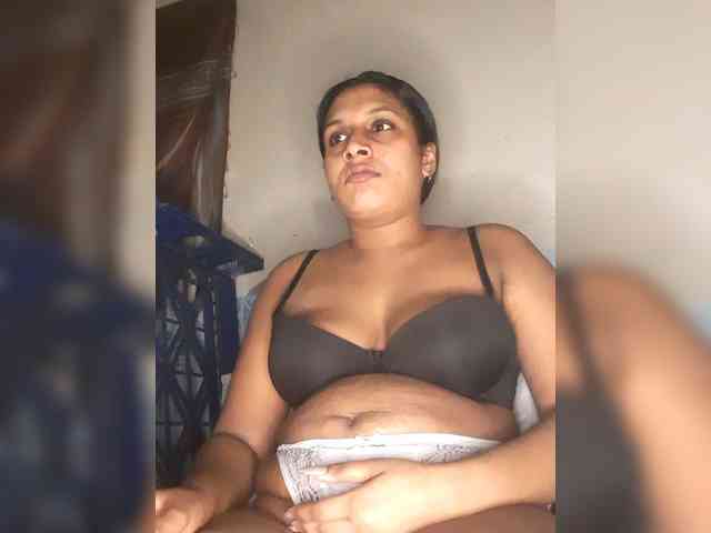 SexyCherri webcam