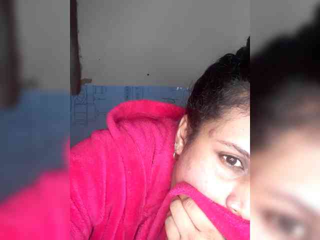 SexyCherri webcam