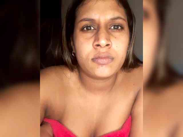 SexyCherri webcam