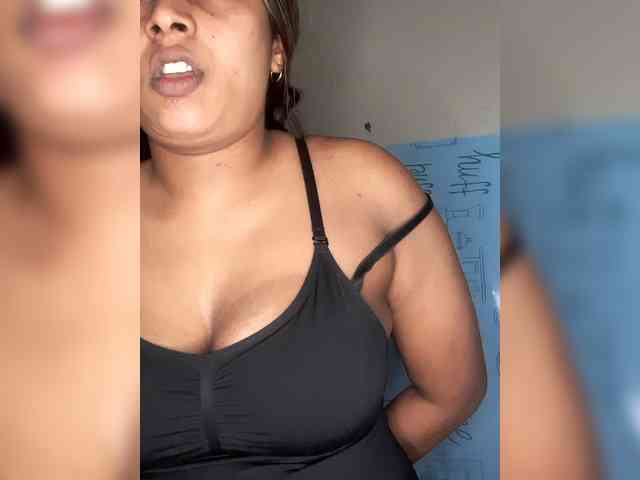 SexyCherri webcam