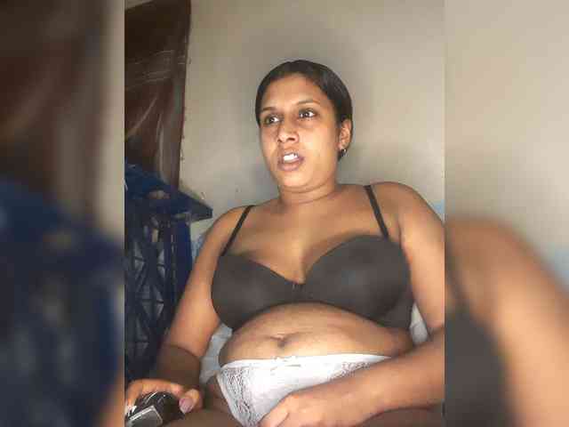 SexyCherri webcam