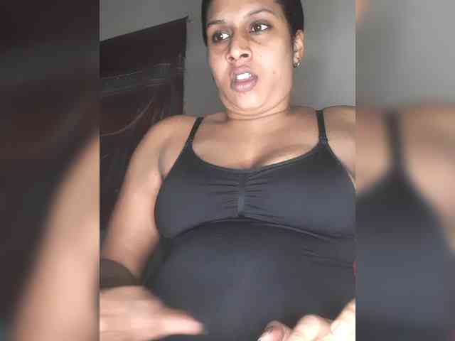 SexyCherri webcam