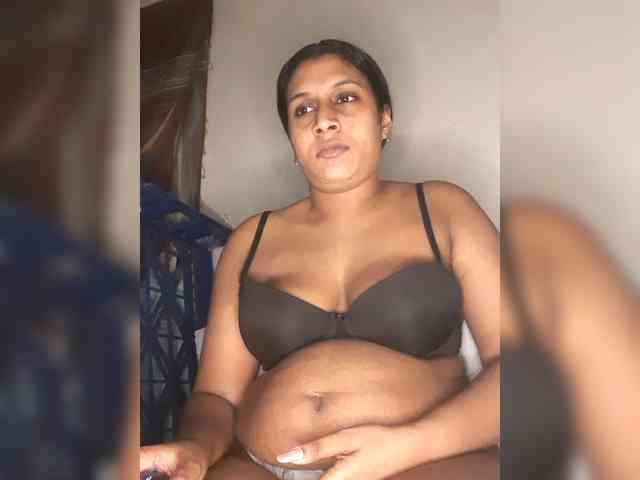SexyCherri webcam