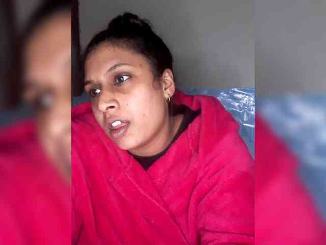 SexyCherri webcam