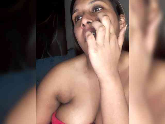 SexyCherri webcam