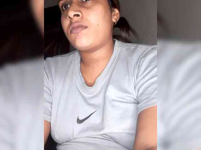 SexyCherri webcam
